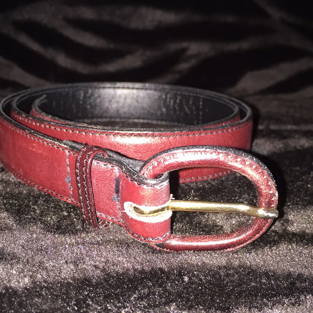Leather Sz S/M cherry brown leather belt